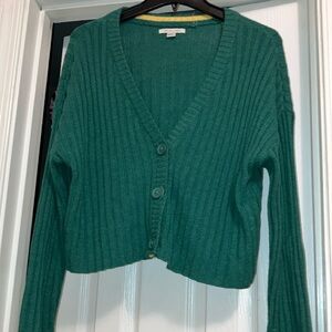 American Eagle crop sweater size medium